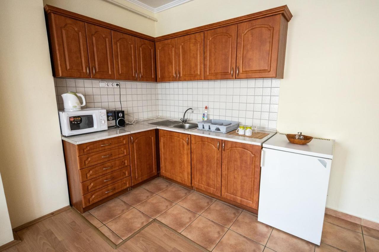 Elit Apartman Apartamento Debrecen Exterior foto